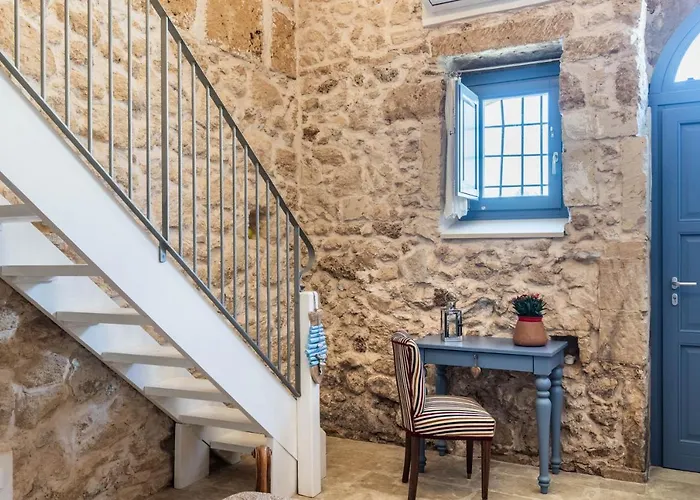 Michael Garden Bed & Breakfast