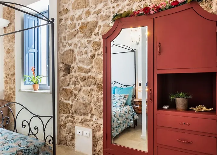 Michael Garden Bed & Breakfast 4*